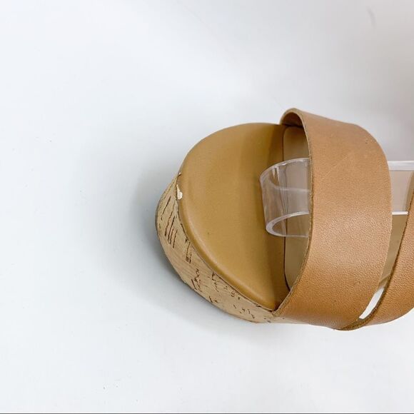 Franco Sarto Surprise Tan Cork Platform Sandals Gold Hardware Ring Detail - Picture 8 of 12